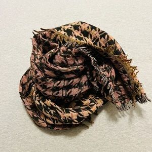 Wilfred wool scarf